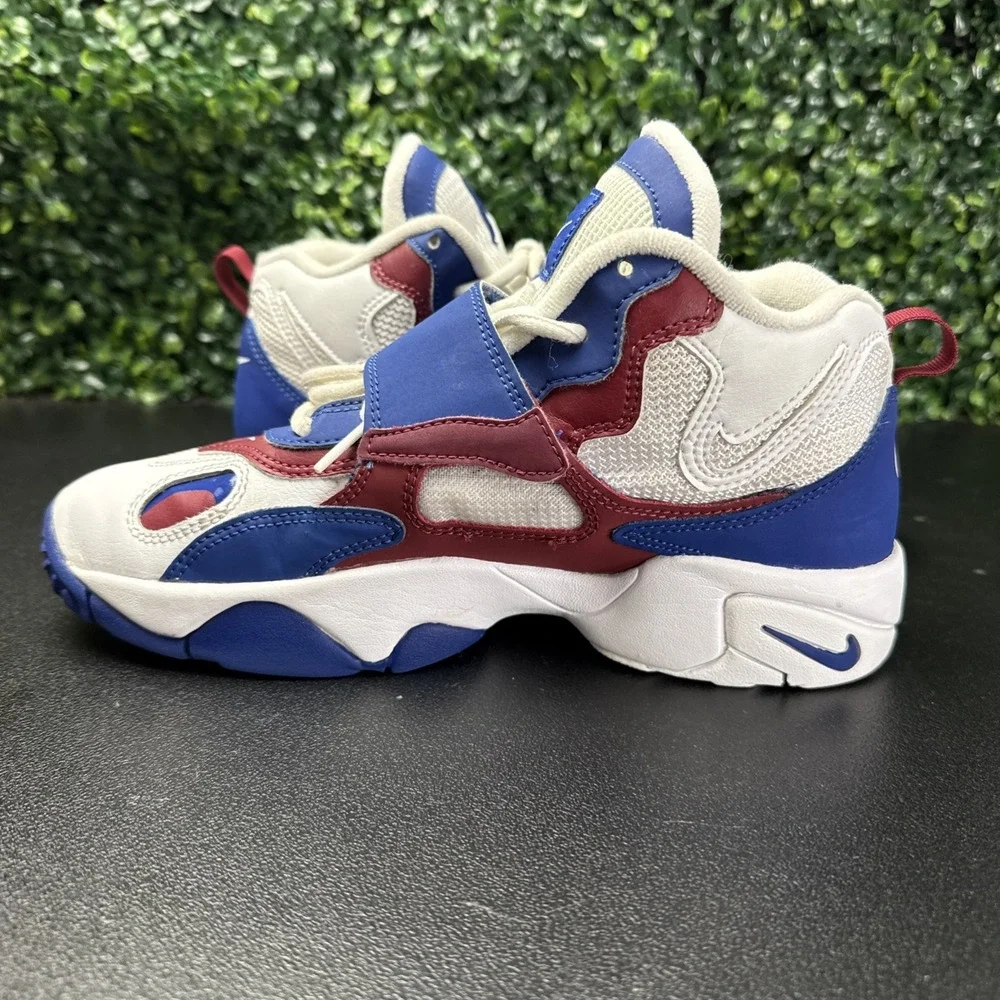 Nike Air Speed Turf Max 96 Shoes Boys Size 7Y White Blue Red Sneakers DZ4449-100